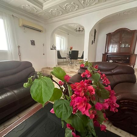 Fhs Foundation House Bijilo Ngoại thất bức ảnh