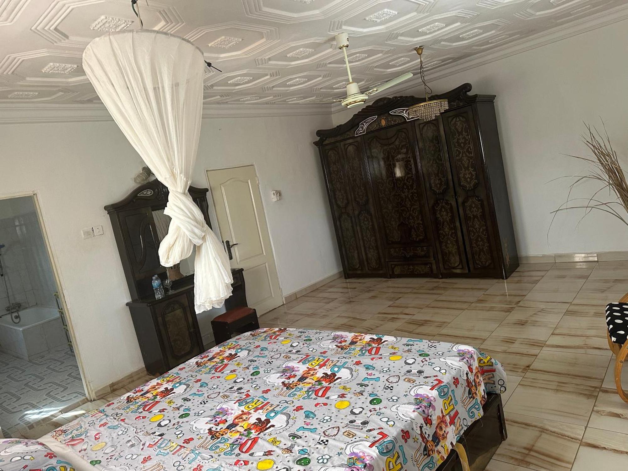 Fhs Foundation House Bijilo Ngoại thất bức ảnh